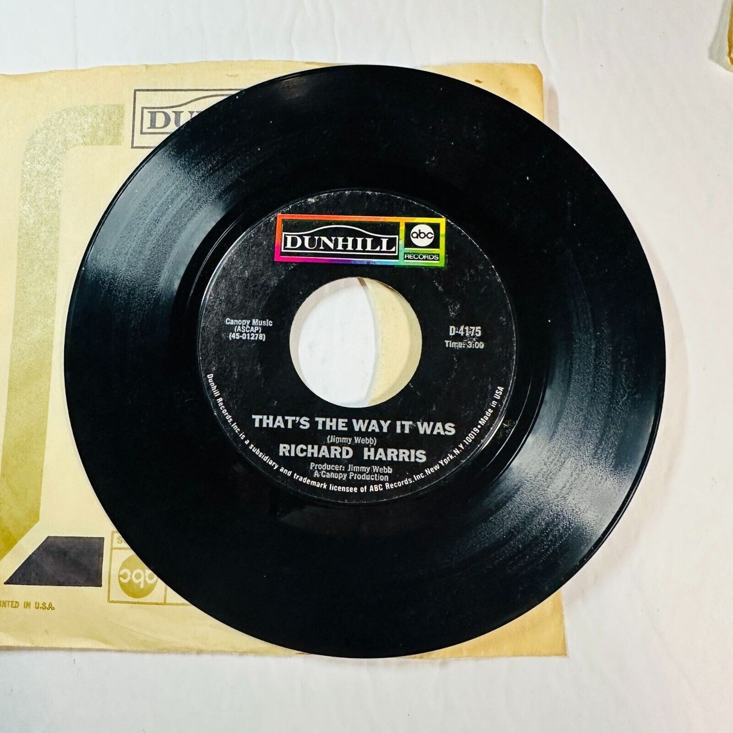 Richard Harris 45 RPM Vinyl The Hive / Thats The Way It Was Dunhill ABC Records