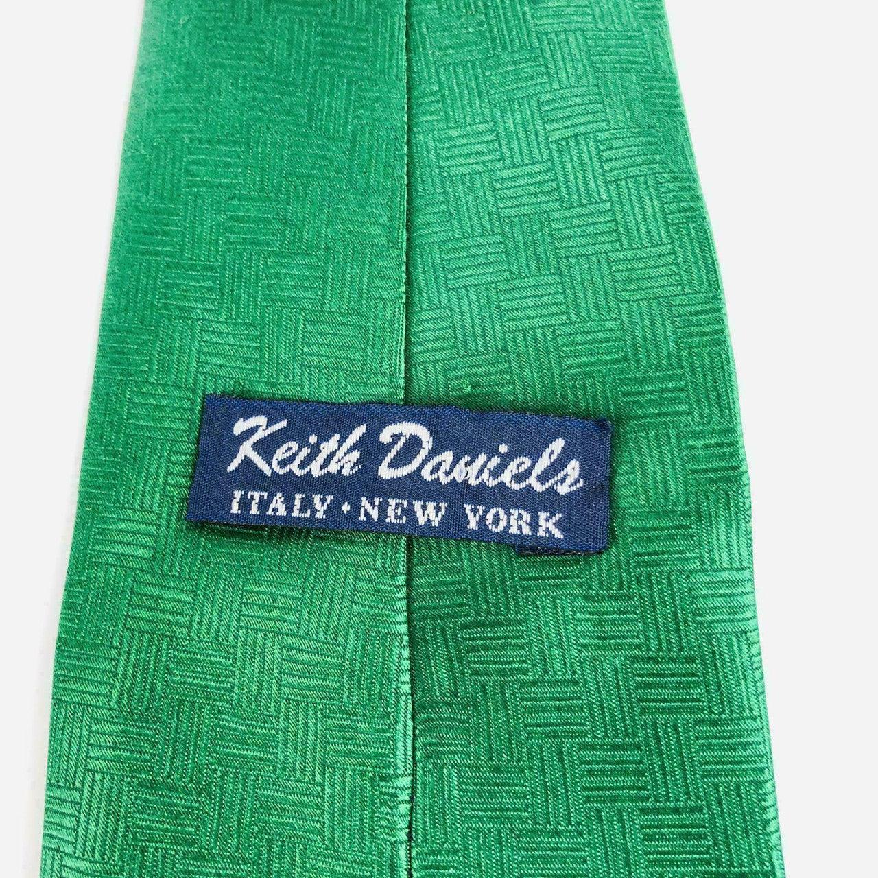 Keith Daniels Men's Neck Tie Christmas Tree Theme Red Green Italy New York - Suthern Picker